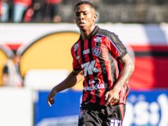 Edenilson é elogiado por treinador do Vitória: “Fez uma boa partida”