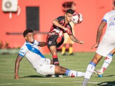 Autor de gol contra o Galícia, Erick celebra: “Muito feliz” Erick contra o Galícia