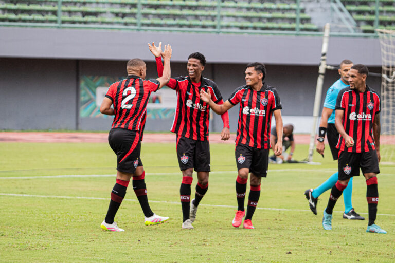 Vitória vence Criciúma por 2 a 1 na estreia do Brasileirão Sub-20