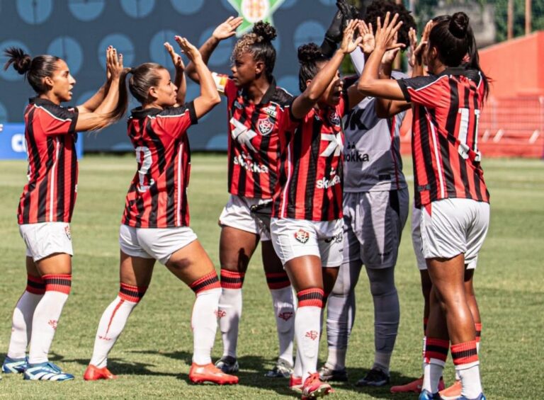 Vitória leva gol nos acréscimos e estreia com derrota no Brasileiro Feminino 2026