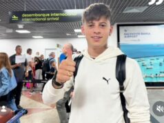 Tarzia desembarca em Salvador e fala como jogador do Vitória