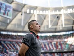 “Temos que dar mérito para o adversário”, diz Jair após derrota no Ba-Vi Jair Ventura