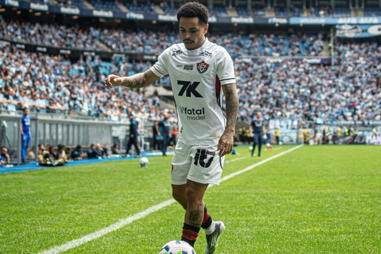 Grêmio x Vitória: onde assistir AO VIVO ao jogo da 7ª rodada do Brasileirão