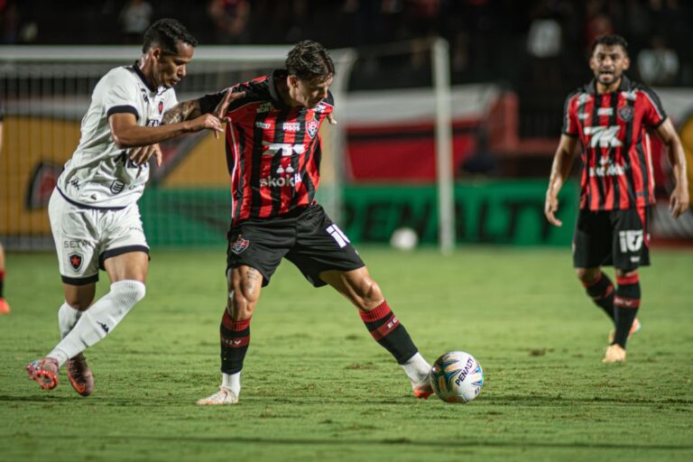 Vitória leva a virada e perde para o Botafogo/PB na estreia da Copa do Nordeste