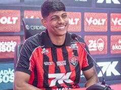 Zé Vitor fala sobre expectativa de estreia pelo Vitória: “Espero estar à altura”