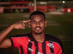 Vitória conta com retorno de Nathan Mendes para final do Baiano Nathan Mendes