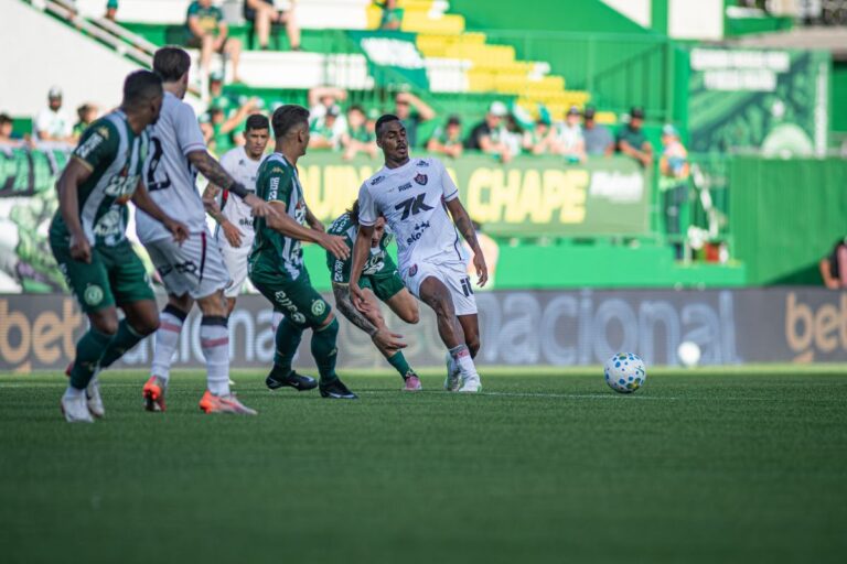 FICHA DO JOGO: Chapecoense 1×1 Vitória