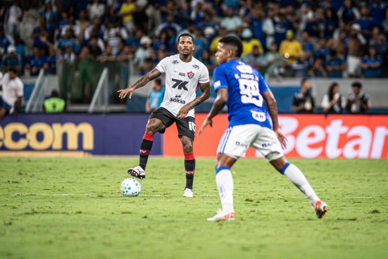 FICHA DO JOGO: Cruzeiro 3×0 Vitória