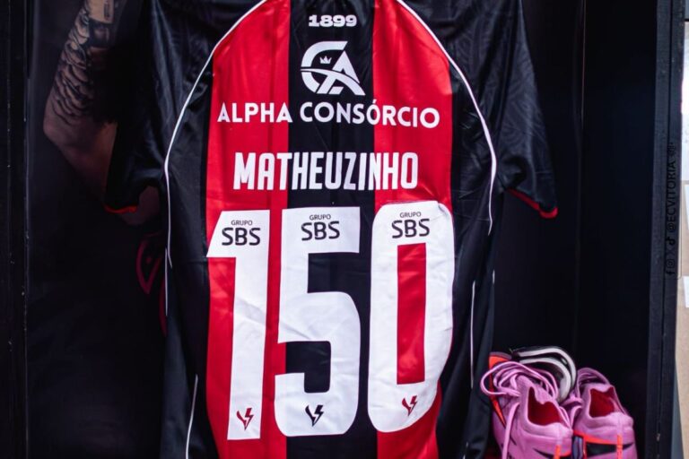 Matheuzinho completa 150 jogos com a camisa do Vitória