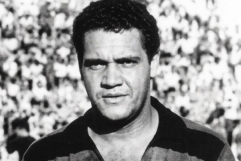 Ídolo do Vitória, Romenil morre aos 82 anos
