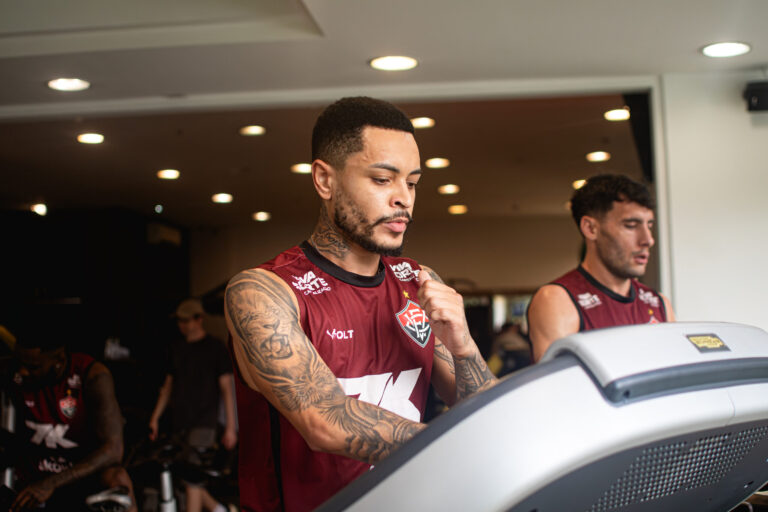 Vitória define logística para final contra o Fortaleza no Castelão