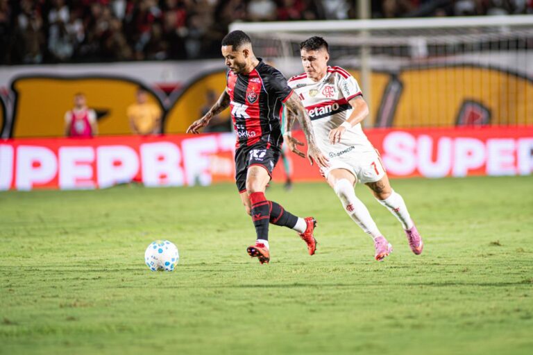 Vitória supera marca de 50 gols na temporada 2026