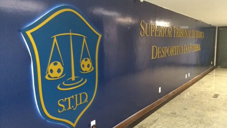 STJD julgará recurso do Vitória contra multa de R$ 20 mil