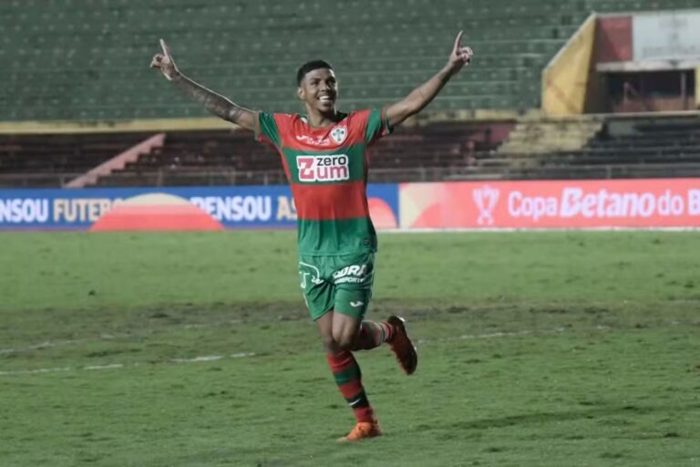 Vitória tentou contratar outro atacante da Portuguesa