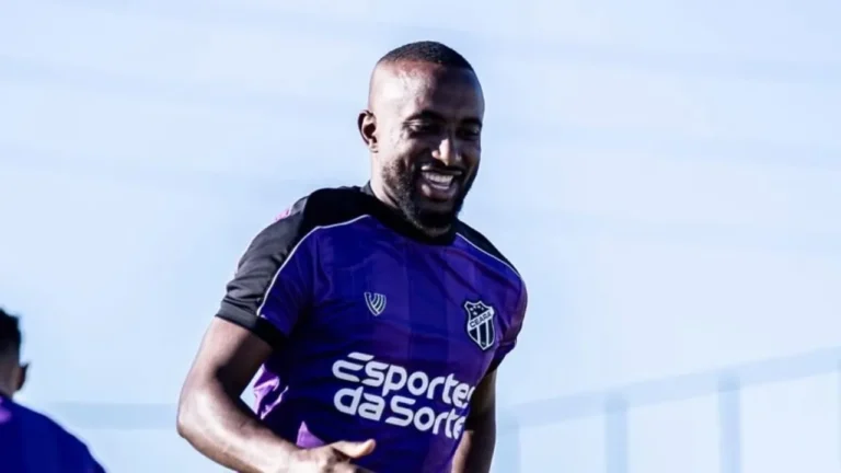 Volante monitorado pelo Vitória está próximo de clube do Japão