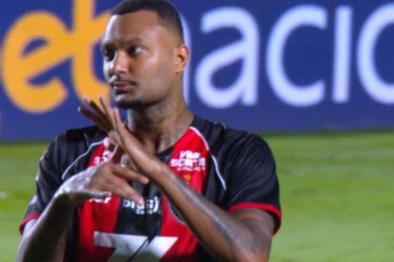 Luan Cândido pode pegar gancho por gesto contra arbitragem