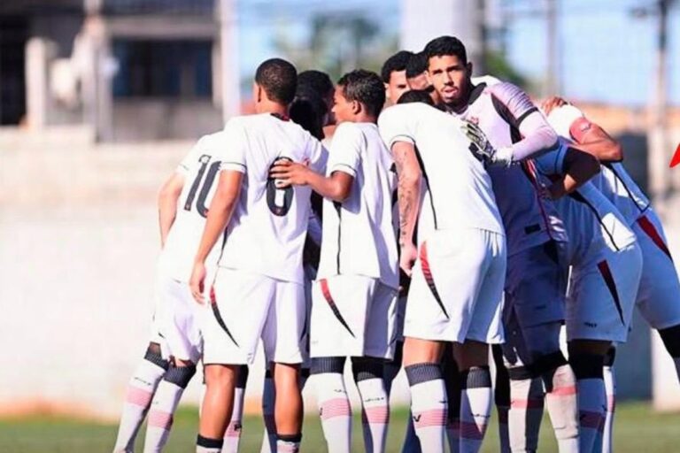 Vitória encerra participação no Brasileirão sub-20 2026