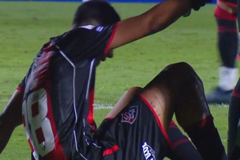 Zé Vitor sai machucado contra o Vasco, mas tranquiliza torcida: “Está tudo bem”