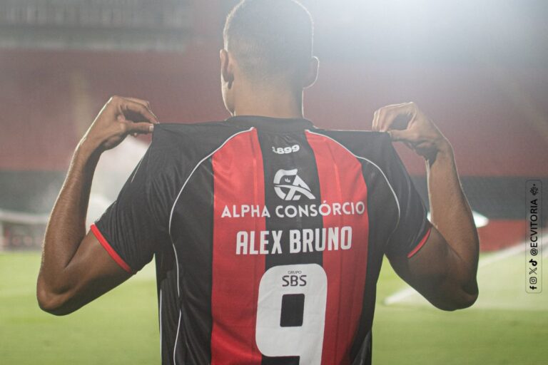 Presidente do ASA revela como foi a negociação de Alex Bruno com o Vitória