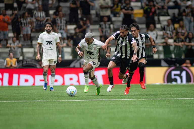 FICHA DO JOGO: Atlético-MG 2×1 Vitória (Brasileirão, 25ª rodada)