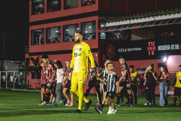 Atlético-MG não terá goleiro titular em jogo contra o Vitória