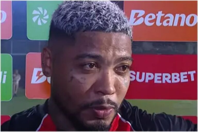 Emocionado, Marinho celebra classificação do Vitória: “A torcida faz a diferença”